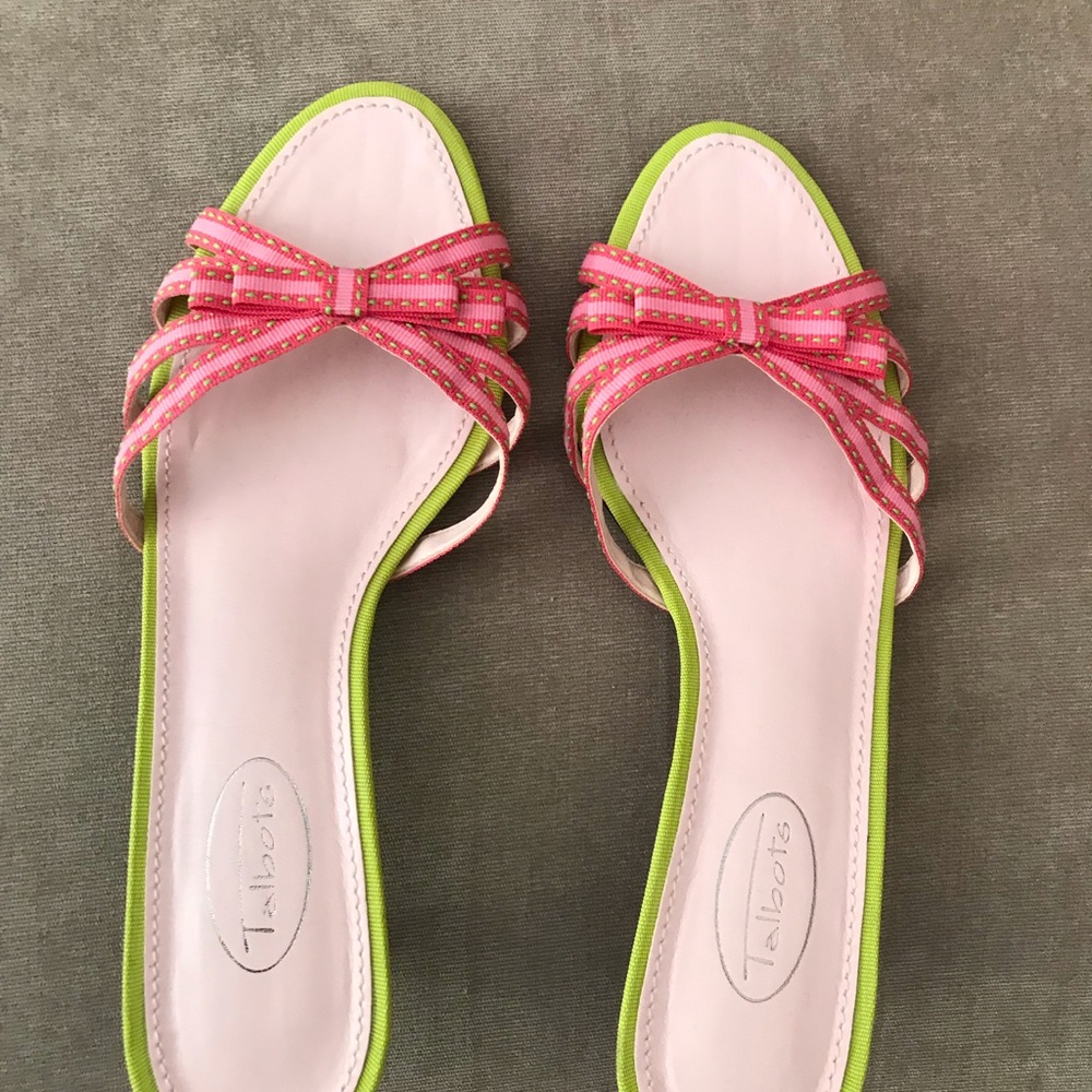 Talbots Size 7 Kitten Heel Slides